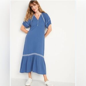 Old Navy blue with white embroidery empire waist swing dress size X-Large